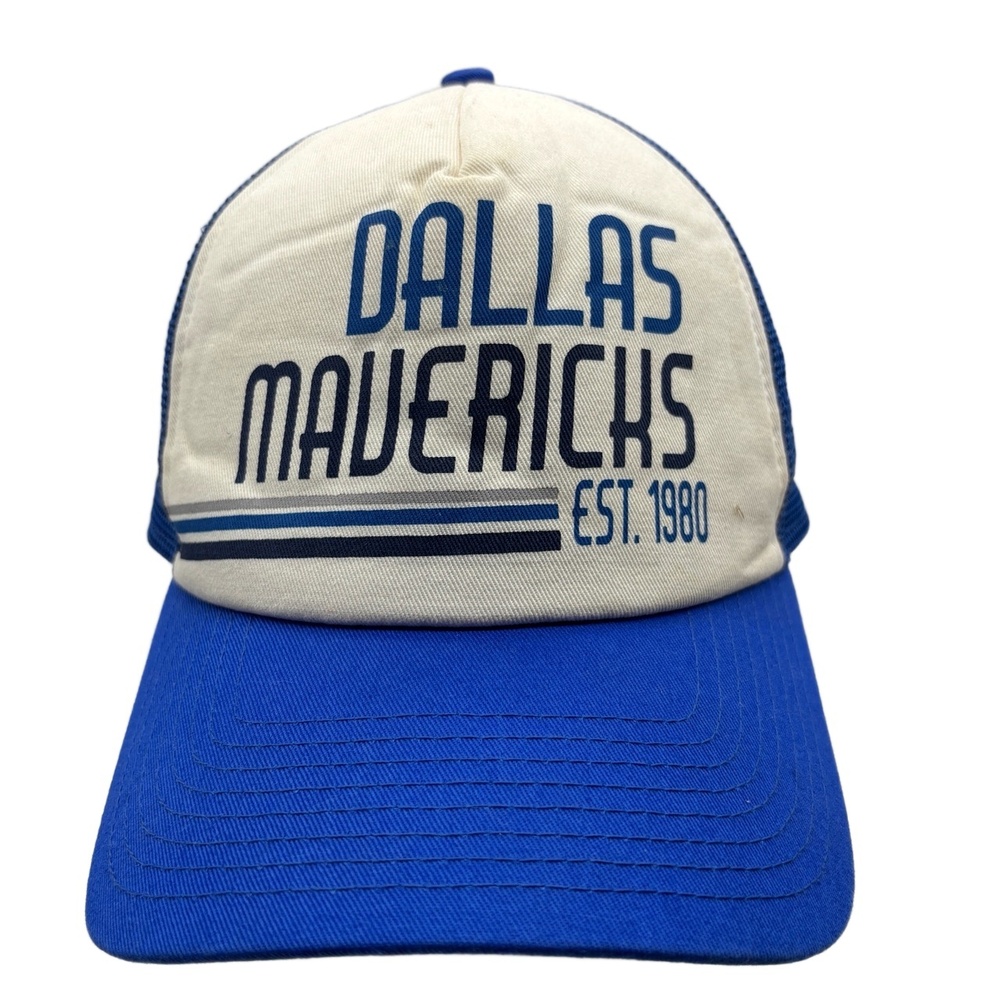 Dallas Mavericks New Era 9FORTY Trucker Hat Mesh Snapback Blue White EST. 1980
